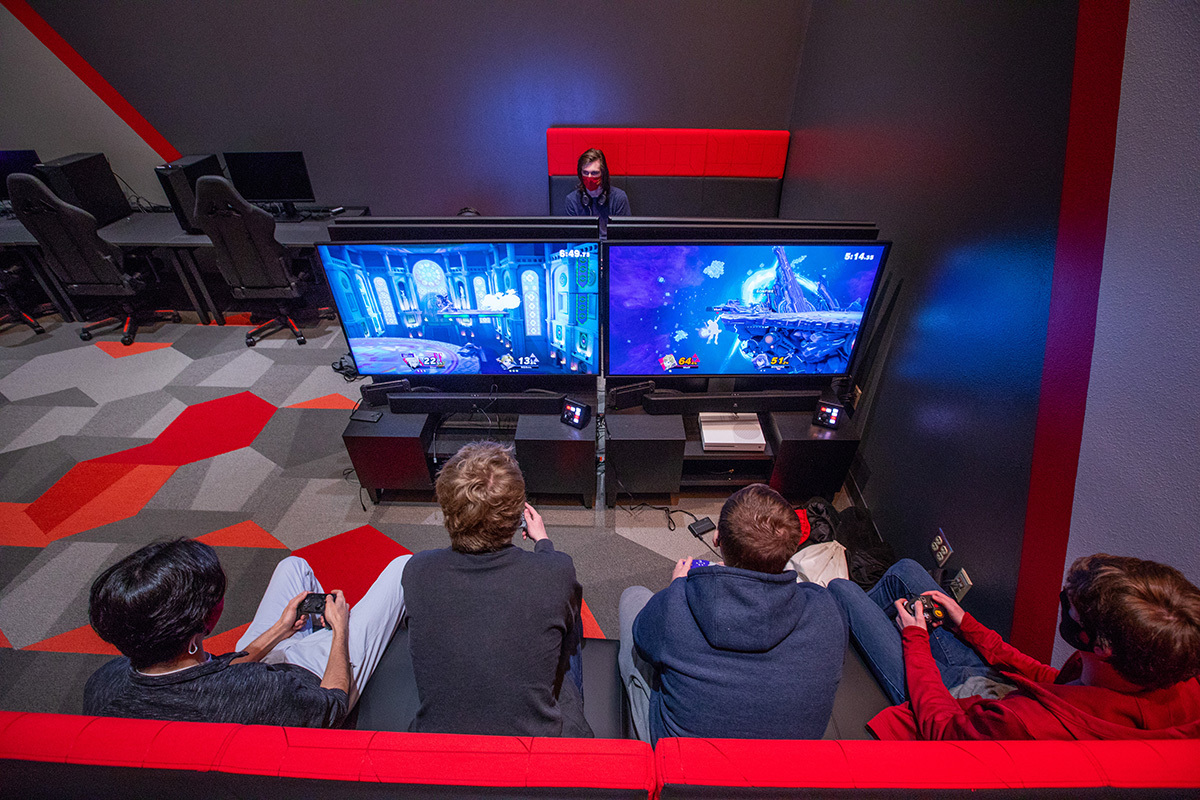 Gaming & Esports Room - Iowa State Recreation Services
